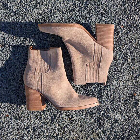 Marc Fisher Oshay Beige Suede Western Chelsea Booties | 8 / 8.5 - Picture 5 of 11